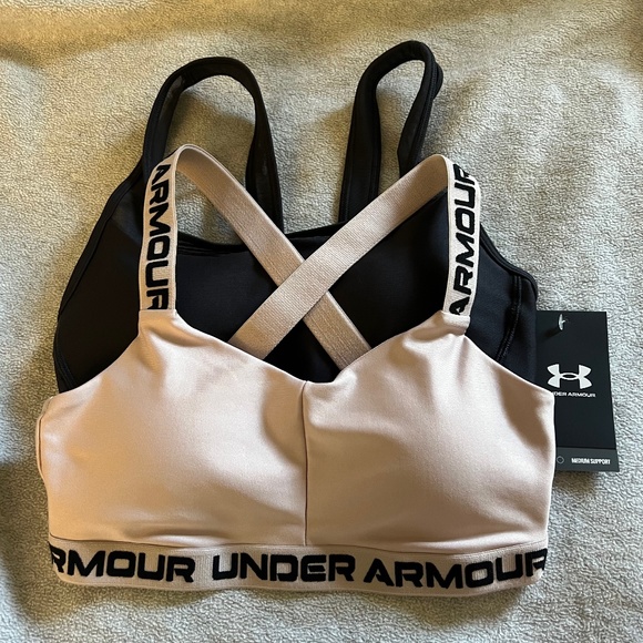 Under Armour soft pink SportsBra. - Picture 3 of 3